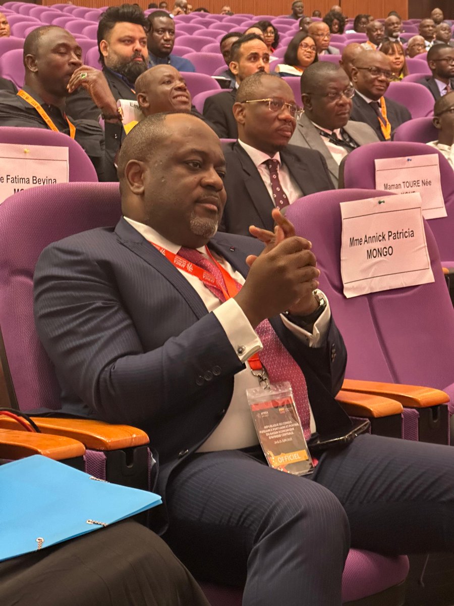 ARPCECongo's tweet image. Ce 24 juin 2025, l’ARPCE a pris part à l’ouverture de l’événement régional « Puissance portuaire &amp;amp; portail du bassin économique d’Afrique centrale », sous le haut patronage du Premier ministre.
#ARPCECongo #Technologie #Numérique