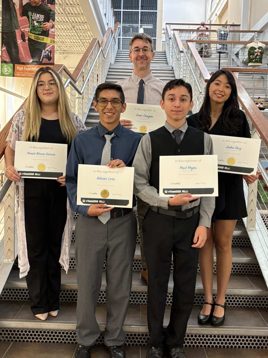 Drew Dungan (@dungan_mechs) on Twitter photo MECHS Student Council was proud to be honored by #TeamSISD Board earning National Student Council Gold Council of Excellence, prestigious award showcasing the leadership of <a href="/missionechs/">Mission Early College High School</a> Students through their service projects in our community! #PhoenixFamily #ALLIN <a href="/SocorroISD/">Socorro ISD</a> MECHS Student Council was proud to be honored by #TeamSISD Board earning National Student Council Gold Council of Excellence, prestigious award showcasing the leadership of <a href="/missionechs/">Mission Early College High School</a> Students through their service projects in our community! #PhoenixFamily #ALLIN <a href="/SocorroISD/">Socorro ISD</a>