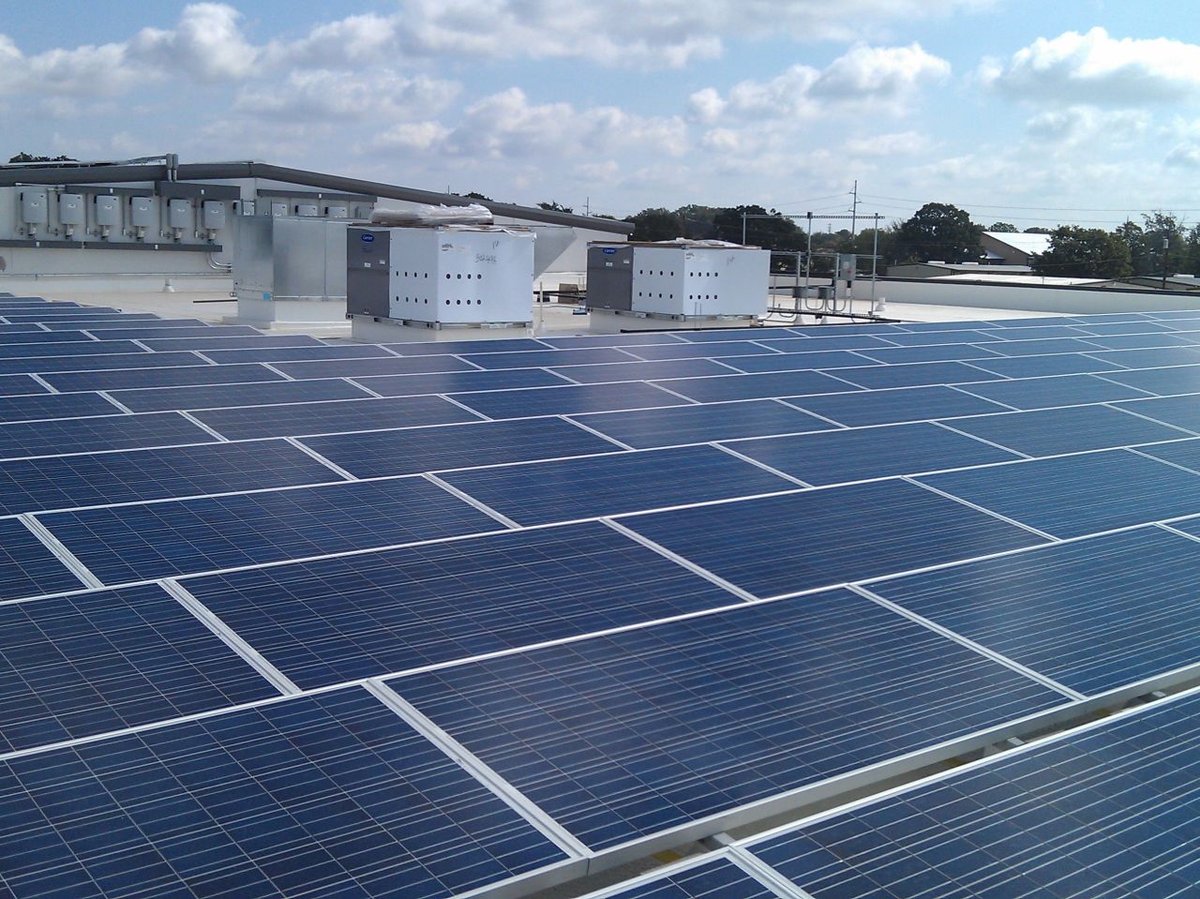 HOLT Renewables (@holtrenewables) on Twitter photo The latest from <a href="/pvmagazine/">pv magazine</a> highlights how commercial and industrial (C&I) businesses are rethinking their solar strategies.   Let’s talk about your next step.
 
Read more: bit.ly/4k4L2Vw
#HOLTRenewables #Microgrids The latest from <a href="/pvmagazine/">pv magazine</a> highlights how commercial and industrial (C&I) businesses are rethinking their solar strategies.   Let’s talk about your next step.
 
Read more: bit.ly/4k4L2Vw
#HOLTRenewables #Microgrids