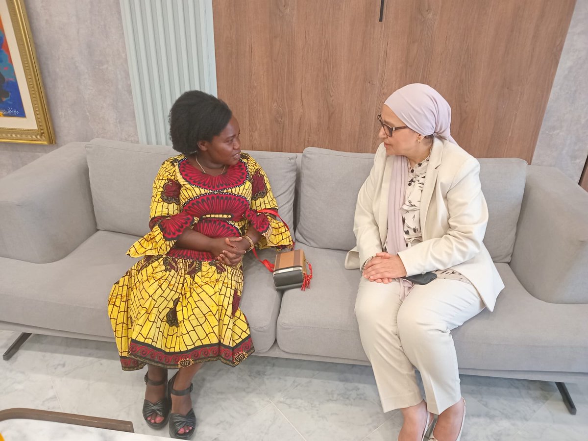 Ministère en charge de la Solidarité Nationale (@genreministere) on Twitter photo #Burundi, 24/6/2025, Une visite de 3 jrs a été effectuée en Tunisie par <a href="/Sabushimike_Ime/">Sabushimike Imelde</a>, Ministre de <a href="/GenreMinistere/">Ministère en charge de la Solidarité Nationale</a>, accompagnée par quelques cadres de ce Ministère. Elle a été accueillie par son homologue la Ministre de la famille, de la femme, de l'enfant et des pers âgées. #Burundi, 24/6/2025, Une visite de 3 jrs a été effectuée en Tunisie par <a href="/Sabushimike_Ime/">Sabushimike Imelde</a>, Ministre de <a href="/GenreMinistere/">Ministère en charge de la Solidarité Nationale</a>, accompagnée par quelques cadres de ce Ministère. Elle a été accueillie par son homologue la Ministre de la famille, de la femme, de l'enfant et des pers âgées.