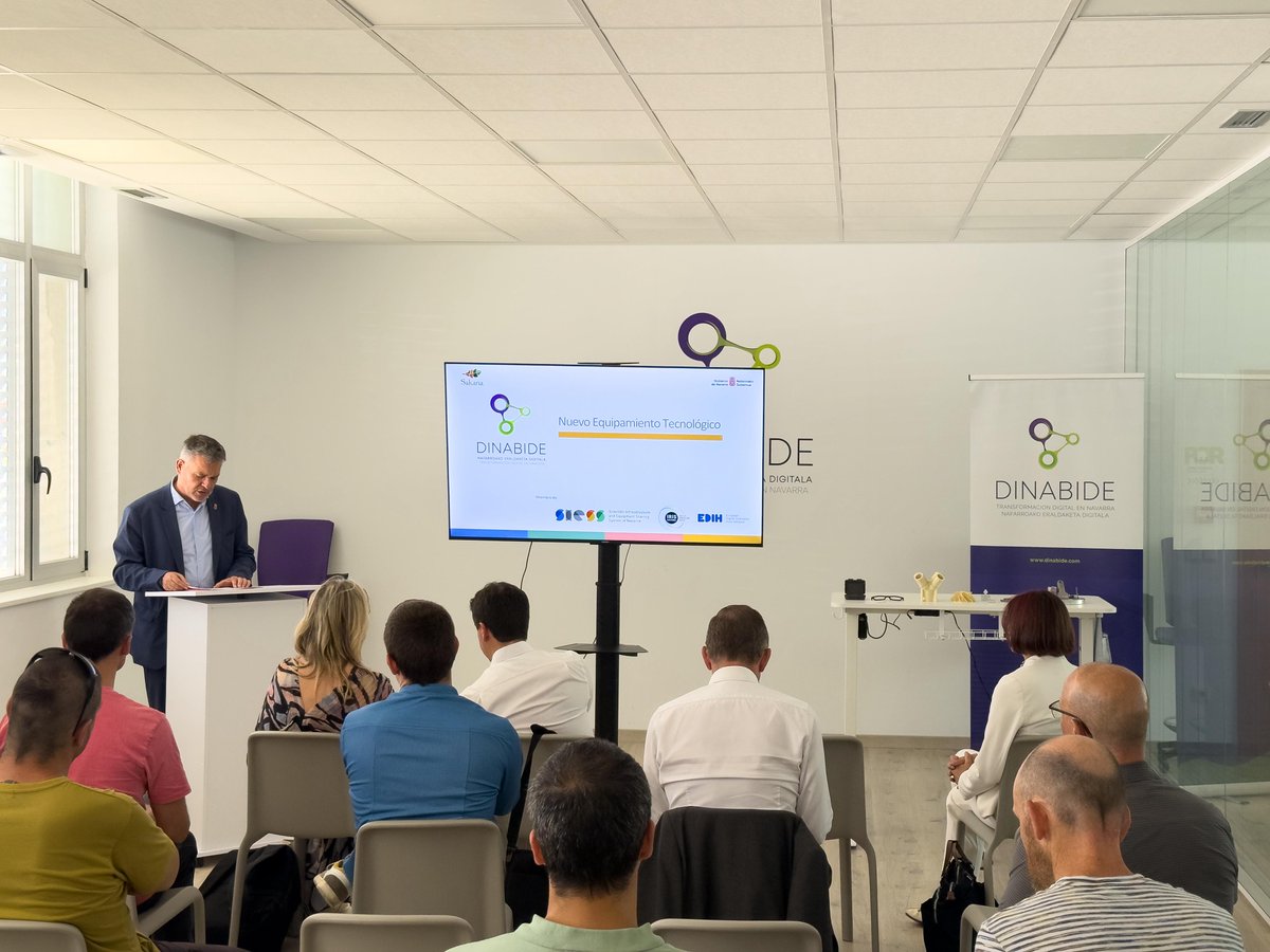Gobierno de Navarra (@gob_na) on Twitter photo #IRIS Poloak ‘Dinabide Tech Show’ tailer teknologiko berritzailean aurkeztu ditu enpresen zerbitzura jartzen dituen bere inprimaketa gehigarriko ekipamenduak
➡️Ate irekien jardunaldian izan dira <a href="/industria40_na/">Industria Navarra 4.0</a> ko eta <a href="/digitalento_na/">Digitalento Navarra / Nafarroa</a> ko kontseilariak
navarra.es/eu/-/prentsa-o… #IRIS Poloak ‘Dinabide Tech Show’ tailer teknologiko berritzailean aurkeztu ditu enpresen zerbitzura jartzen dituen bere inprimaketa gehigarriko ekipamenduak
➡️Ate irekien jardunaldian izan dira <a href="/industria40_na/">Industria Navarra 4.0</a> ko eta <a href="/digitalento_na/">Digitalento Navarra / Nafarroa</a> ko kontseilariak
navarra.es/eu/-/prentsa-o…