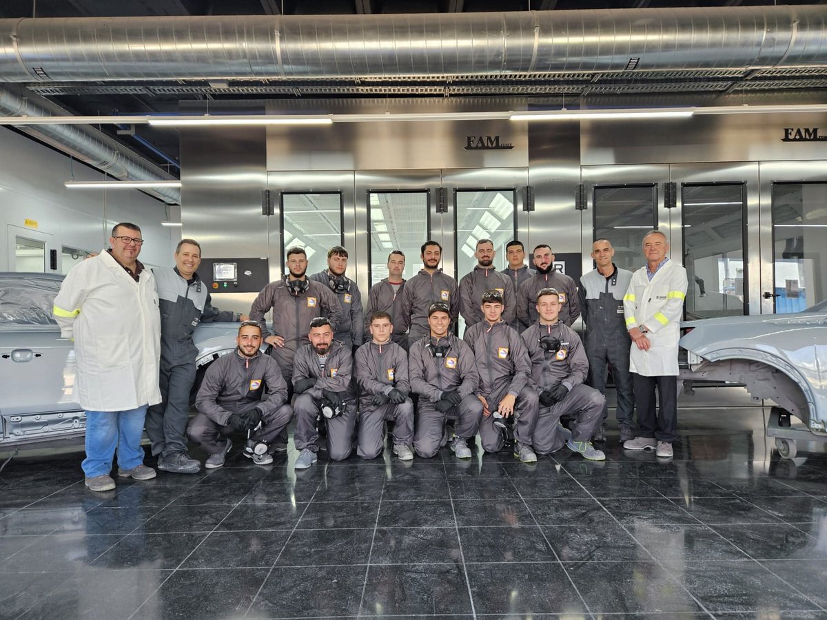 🚗 El alumnado de 2° de Carrocería realizó una formación en la empresa BASF del 11 al 13 de junio en Guadalajara. Dicha formación consistió en la aplicación de las nuevas tecnologías de pintura para el automóvil. #iessanctipetri #fp