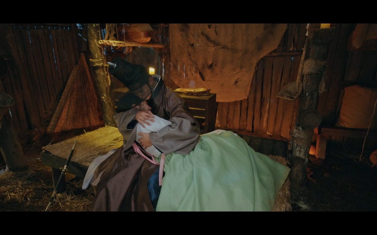 attycornsalad's tweet photo. MY YIBEON SEONCHAEK 😭😭#TheFirstNightWithTheDuke #TheFirstNightWithTheDukeEp4 https://t.co/7haI7nYzok