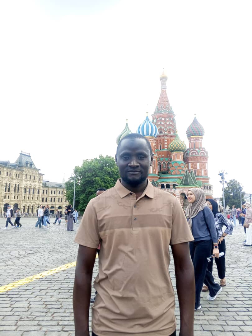RusEmbUganda's tweet photo. Radio correspondent from Uganda, Umaru Senyonjo, is participating in an educational course for representatives of the radio industry, which is taking place in Moscow from June 22 to 27, with the support of the "Rossiya Segodnya" and Sputnik radio. https://t.co/WzReotBBoC