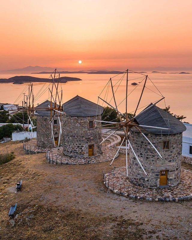 * A b s o l u t e l y b e a u t i f u l *
...Have a great evening my friends...!!😊🎧
&lt; 🌹'¨) ❥¸¸.☆¨¯`💫
.¸.•*' ¨ Pátmos, Dhodhekanisos, Greece🏖️💙
(. ¸.•' (¸.•' 🌹
...📍Όμορφη Ανατολή σε όλους...!!❤️🇬🇷