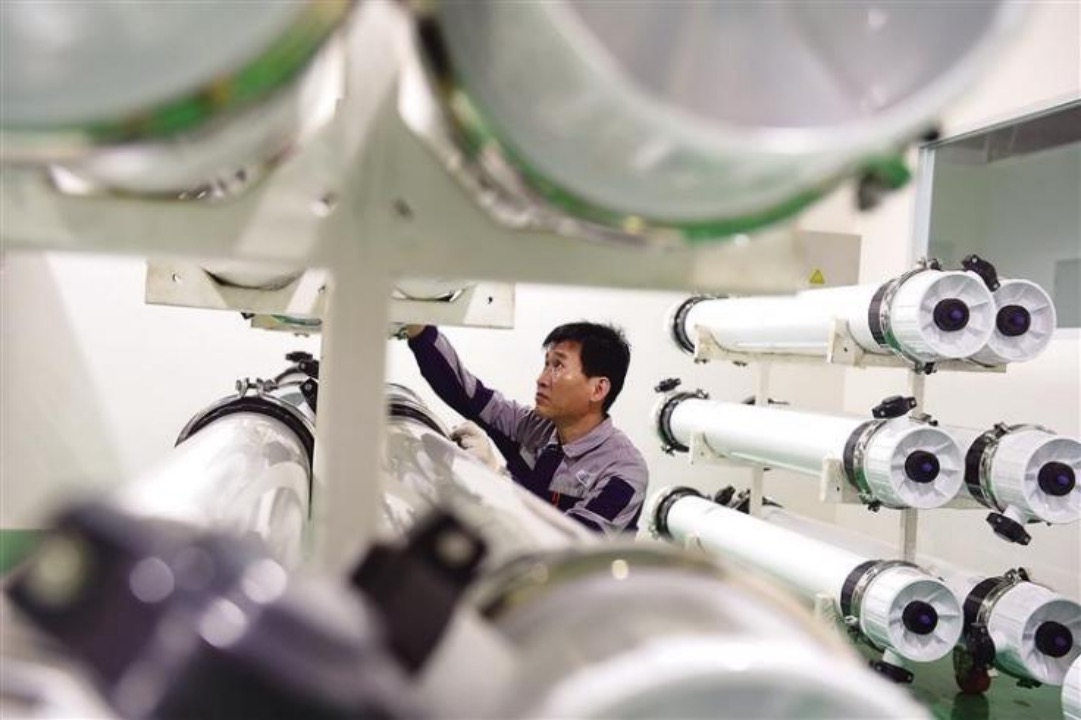 From "hollow noodles" to "traditional coarse cloth," Cangzhou's membrane industry is quietly changing the world！

In most people's minds, "film" may be a thin layer attached to a phone screen. Still, in Cangzhou, Hebei, this seemingly unremarkable material is quietly driving the