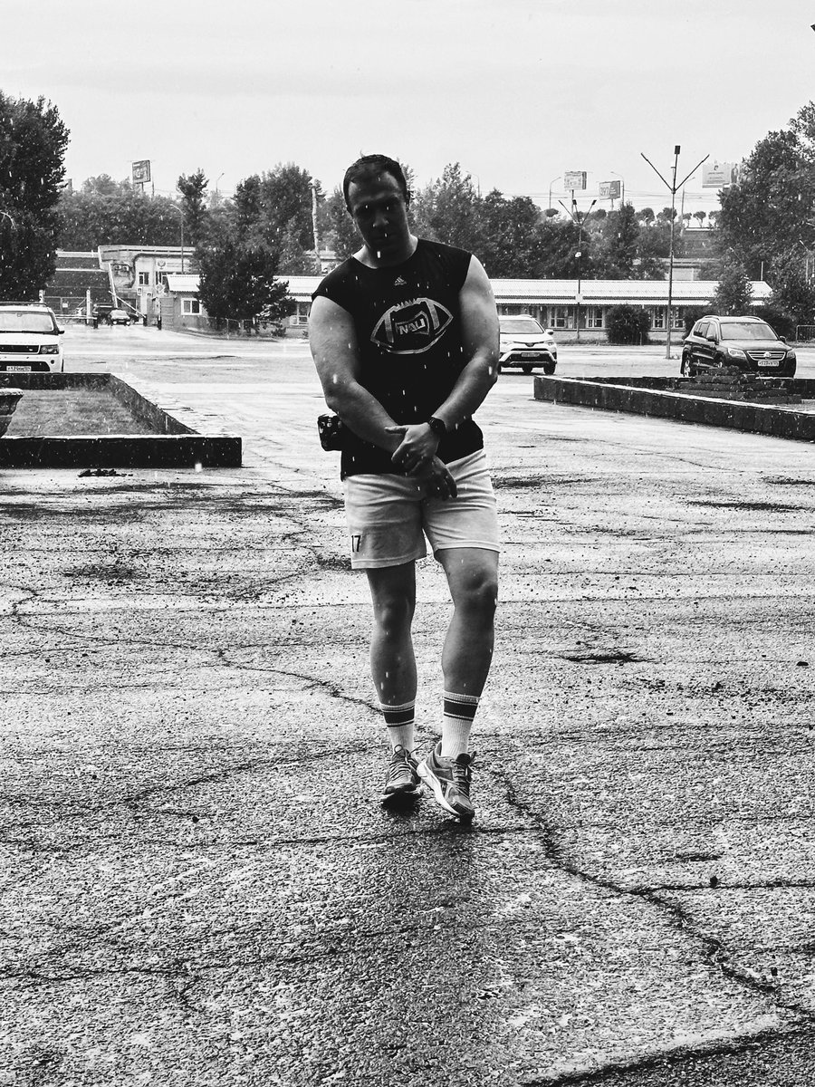 Бегали сегодня на физре