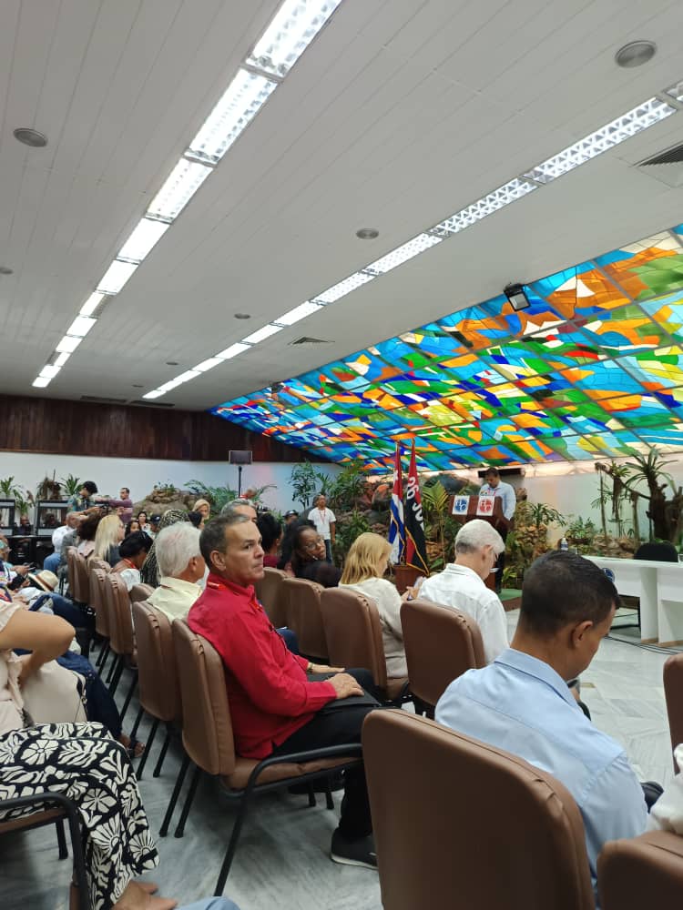 CubaRonSA's tweet photo. #CubaRonSA presente en la 2da jornada de #Expocaribe2025 con el evento "Hecho en Cuba".  
📍 Plataforma para impulsar productos nacionales, fortalecer alianzas y promover el desarrollo económico.  
👥 Con la participación del Viceministro 1ero del @MINCEX_CUBA.
#RonCubano https://t.co/LLpSSoLl4a