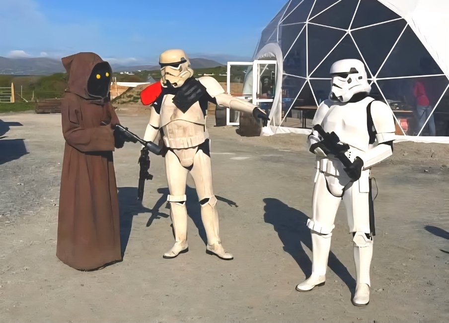 It's caption time again....

Let us know your best captions for this image, taken in May in Portmagee

#501stIreland #501stlegion #BadGuysDoingGood #KraytClan #MEPD #FISD