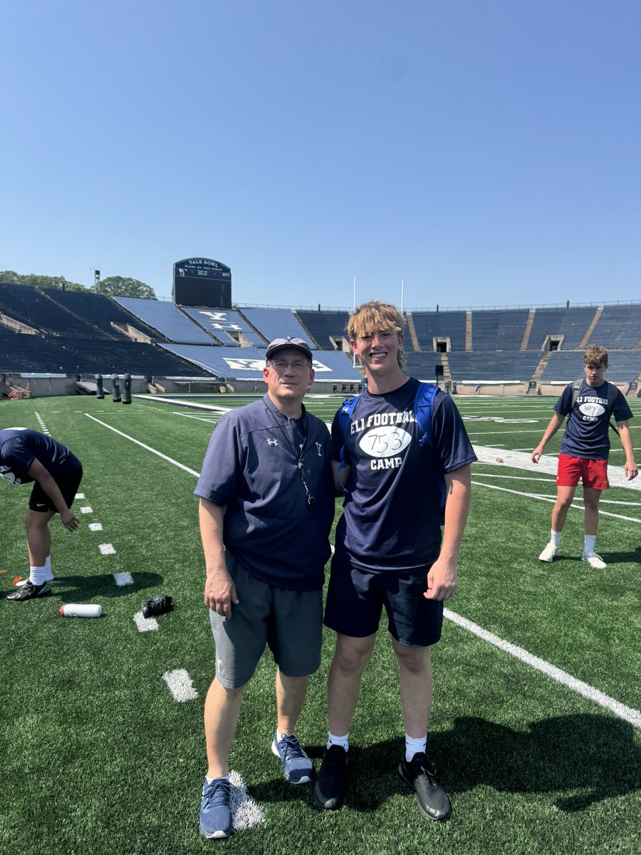 Tommy_Panza's tweet photo. Had a great time the other day at the @YaleFootball specialist camp. Big thanks to @StevenVashel and the Yale staff for the coaching and feedback. Grateful for the opportunity to compete, learn, and connect with a great program!
@KornblueKicking @KornblueSnappin  @CoachZackGoodFB https://t.co/H7OTl5Sz32