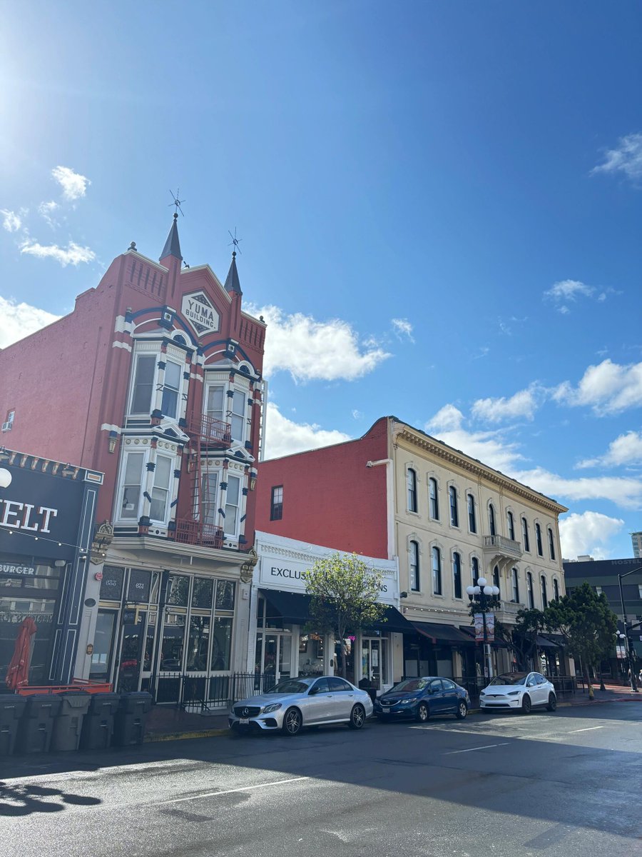 j_06022's tweet photo. Nashville Attractions https://t.co/LWsxEyOLw2