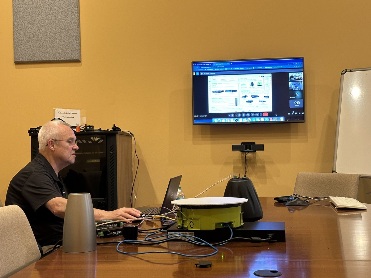 Dale Pro Audio (@daleproaudio) on Twitter photo Jim Latimer from our friends at <a href="/mseaudio_/">SoundTube Entertainment</a> showing our team their newest offerings! Jim Latimer from our friends at <a href="/mseaudio_/">SoundTube Entertainment</a> showing our team their newest offerings!