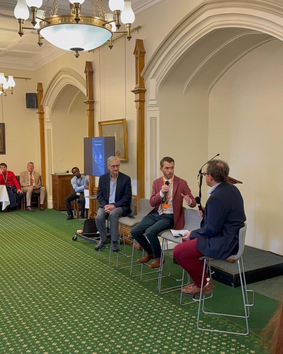 CloudNexgen's tweet image. 🇬🇧🔐 Just moments after @AndrewRosindell highlighted the economic and strategic need for homegrown AI infrastructure, our CPTO Cory Hawkvelt spoke at Parliament to share NexGen Cloud’s UK deployment strategy.
From policy to execution, the message is clear: Sovereign AI isn’t…