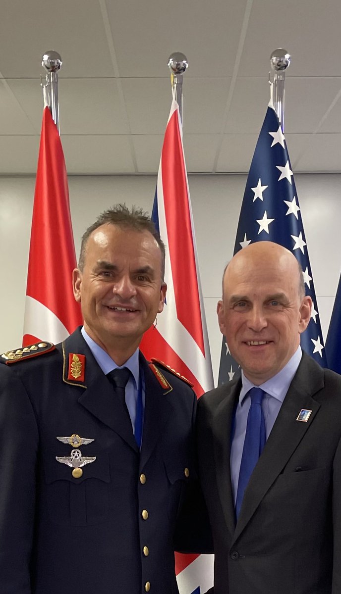 Last chance to see General Chris Badia, deputy commander of ⁦<a href="/NATO_ACT/">NATO ACT</a>⁩ before he steps down. He has been critical to the reform of NATO defence planning and the capability targets that <a href="/NATO/">NATO</a> leaders have committed to delivering.