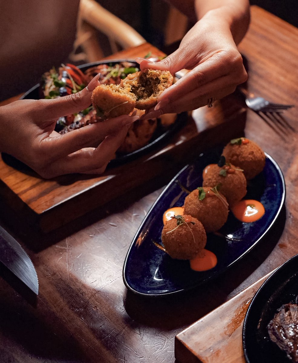 Kick off Coral Gables Restaurant Month this Friday, June 27 at this special Taste the Gables food tour featuring four participating restaurants. Enjoy delicious bites, local history, and vibrant flavors in one unforgettable afternoon.  loom.ly/HM4oOQA