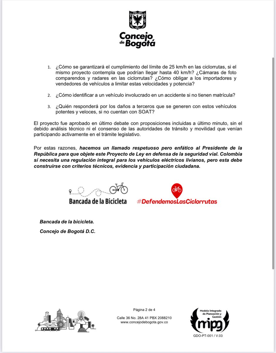 JD_Quinteror's tweet photo. Desde la Bancada de la Bicicleta, 18 Concejales de Bogotá de diferentes partidos rechazamos el Proyecto de Ley 111 de 2023 de autoría del Senador @JulioEliasVidal que busca legalizar las motos eléctricas en las ciclorutas y quitarles el SOAT. Pedimos que @petrogustavo lo objete. https://t.co/m654dq6nZC