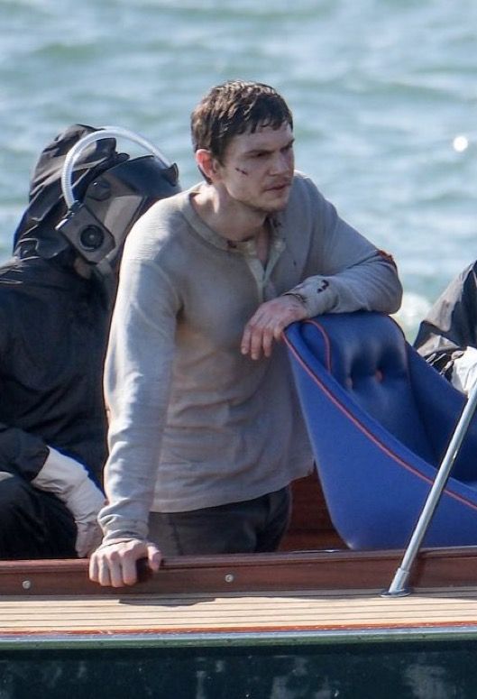 adevilsin's tweet image. 