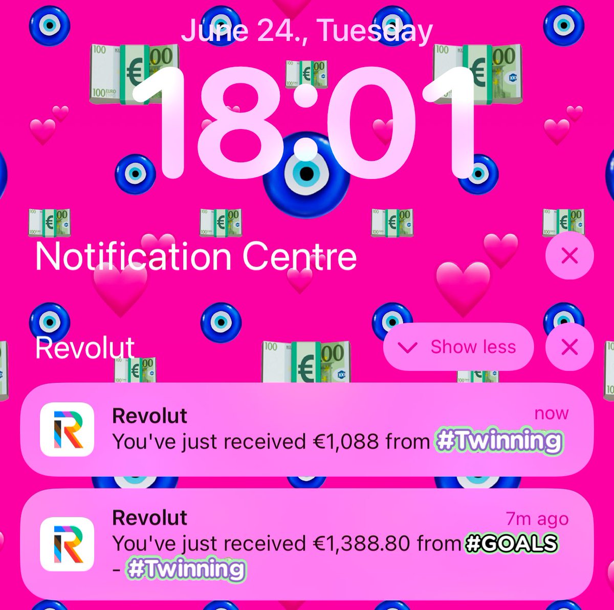 Both of my new subs emptied their bank accounts for Me 🏦🏧