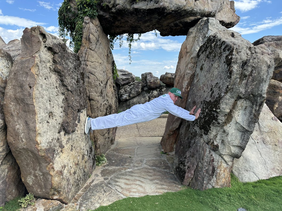 ⛳️ Caddie Uniform? Check. Unsolicited swing advice? Double check. The perfect rock to lean on? You know it. 

•Custom-made and ships in time.  Free shipping, always.

•Tag that dad who’s handing out golf tips like he’s on tour. 

#GolfDadEnergy