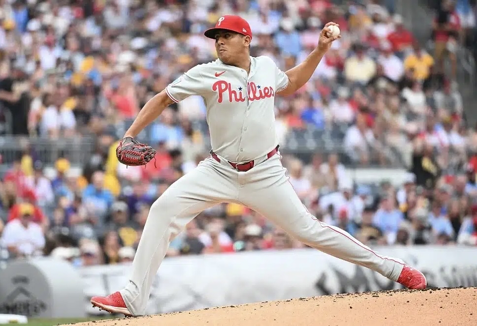 ⚾ MLB Underdog Picks | June 24th

We’ve got 15 games on the MLB slate tonight so we checked the AI Model and found a few underdog plays for you to bet on 🤑

Hit a home run with these picks: ow.ly/IcT750WfzRp

#MLB #sportsbetting #picks #MLBpicks #parlay #props