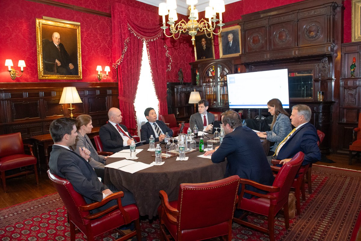 HSS_ARJR_CJRC's tweet image. On Friday we welcomed arthrofibrosis experts from around the world for our #SNFCJRC symposium “The Prevention and Treatment of Arthrofibrosis in Total Knee Arthroplasty: A Consensus Based Approach to Best Practice Protocols.”
#ComplexRevision #HSS @HSpecialSurgery