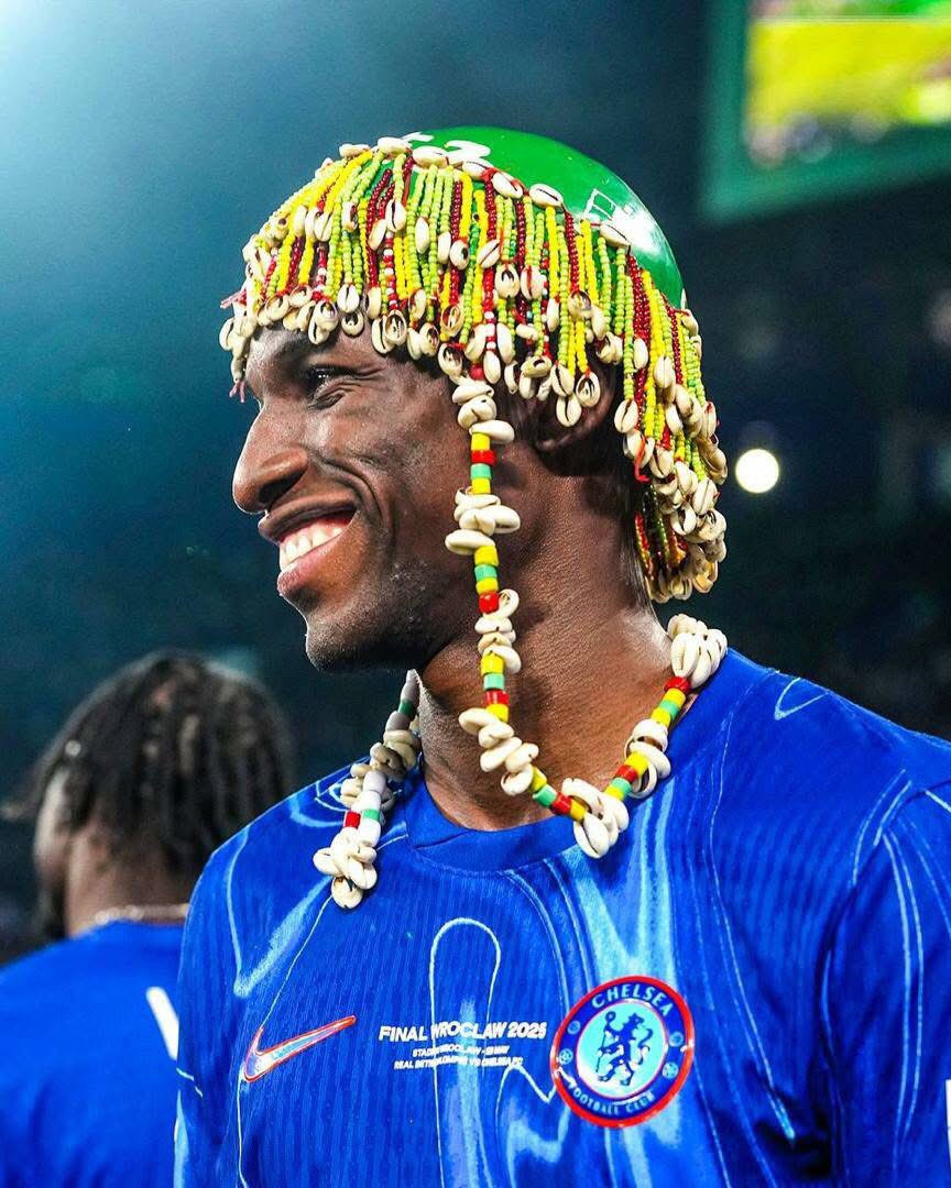 Nicolas Jackson has been given TWO GAMES BAN by FIFA for his red card in Chelsea's Club World Cup loss to Flamengo.

We all Chelsea fans are with you in this trying time Jackson. Come back stronger and better Odogwu ndi striker na EPL 💙