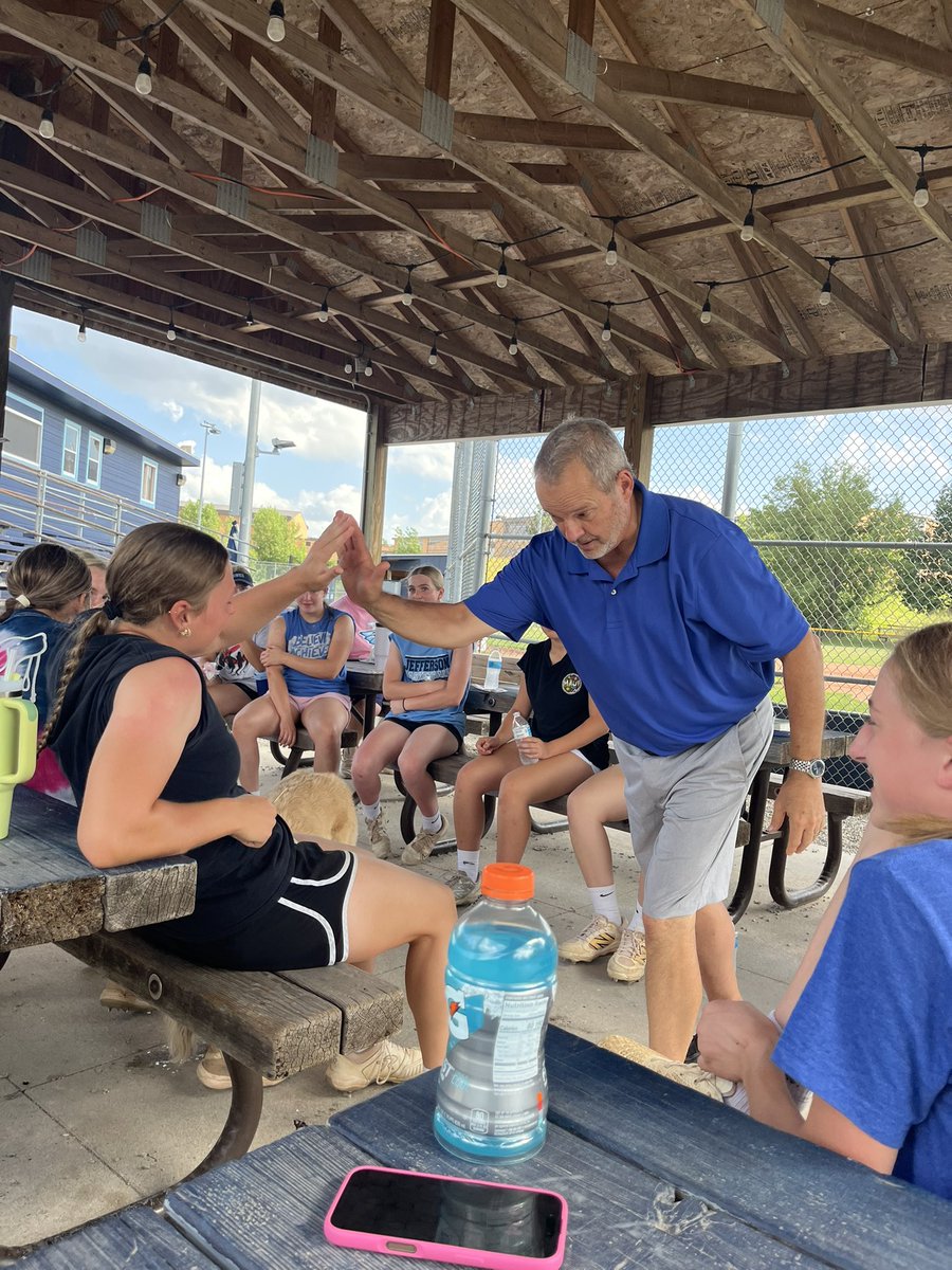 jhawksoftball's tweet image. Thank you to Dr. Jim Coyle for coming and spreading your wisdom to our team!
#ToolsForLife