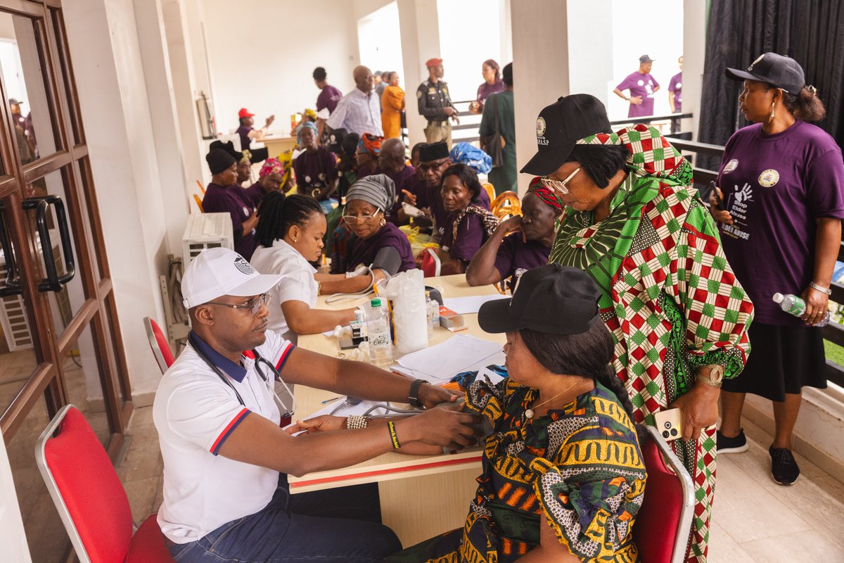 PriscillaOtti's tweet image. In observance of World Elder Abuse Awareness Day, the Abia State Ministry of Poverty Alleviation and Social Protection in collaboration with my office, hosted a special event for our senior citizens at the Banquet Hall, Government House. The preceding advocacy walk underscored…