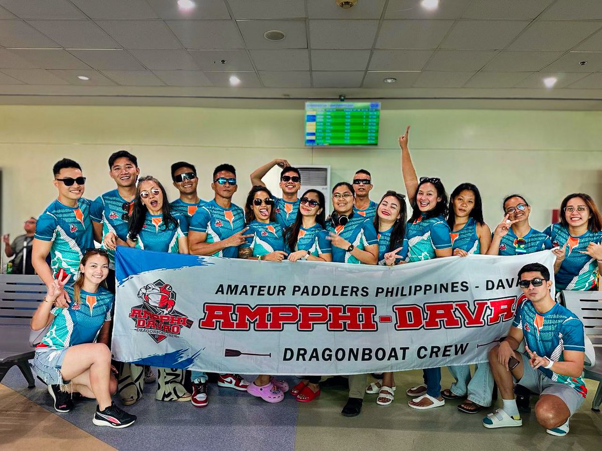 h3ywh9tsURname's tweet photo. April 25, 2025: Headed to LoveBoracay International Dragon Boat Festival 2025 #Dragonboat #Athletes #pdbf #paddlers https://t.co/SXYfzePvlK