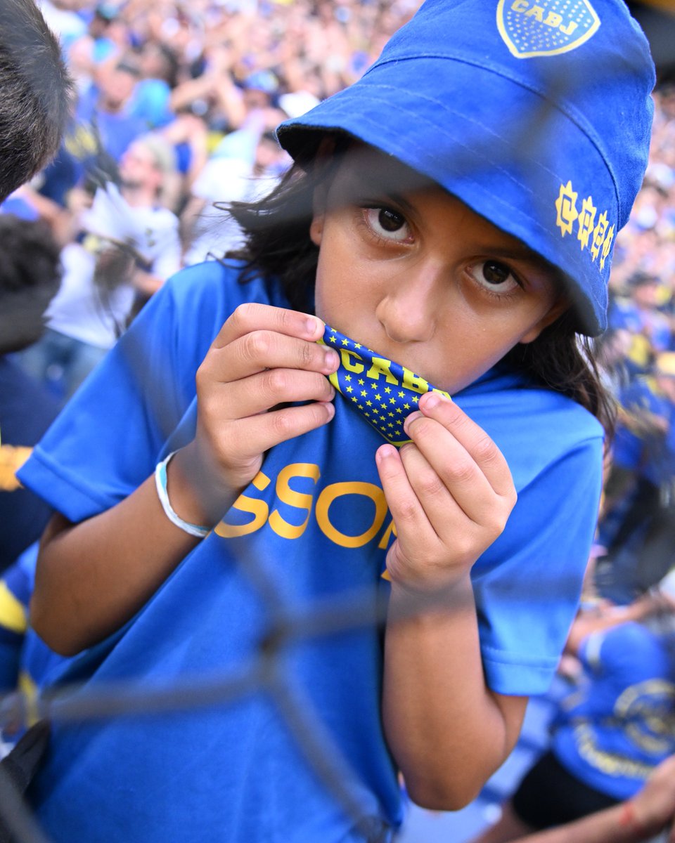 Liga Profesional de Fútbol (@ligaafa) on Twitter photo Esta tarde #Boca va por la clasificación a los Octavos de Final del <a href="/fifaworldcup_es/">Mundial de Clubes FIFA 🏆</a> 🏆
¿Cómo están los hinchas para hoy? 🙌 Esta tarde #Boca va por la clasificación a los Octavos de Final del <a href="/fifaworldcup_es/">Mundial de Clubes FIFA 🏆</a> 🏆
¿Cómo están los hinchas para hoy? 🙌