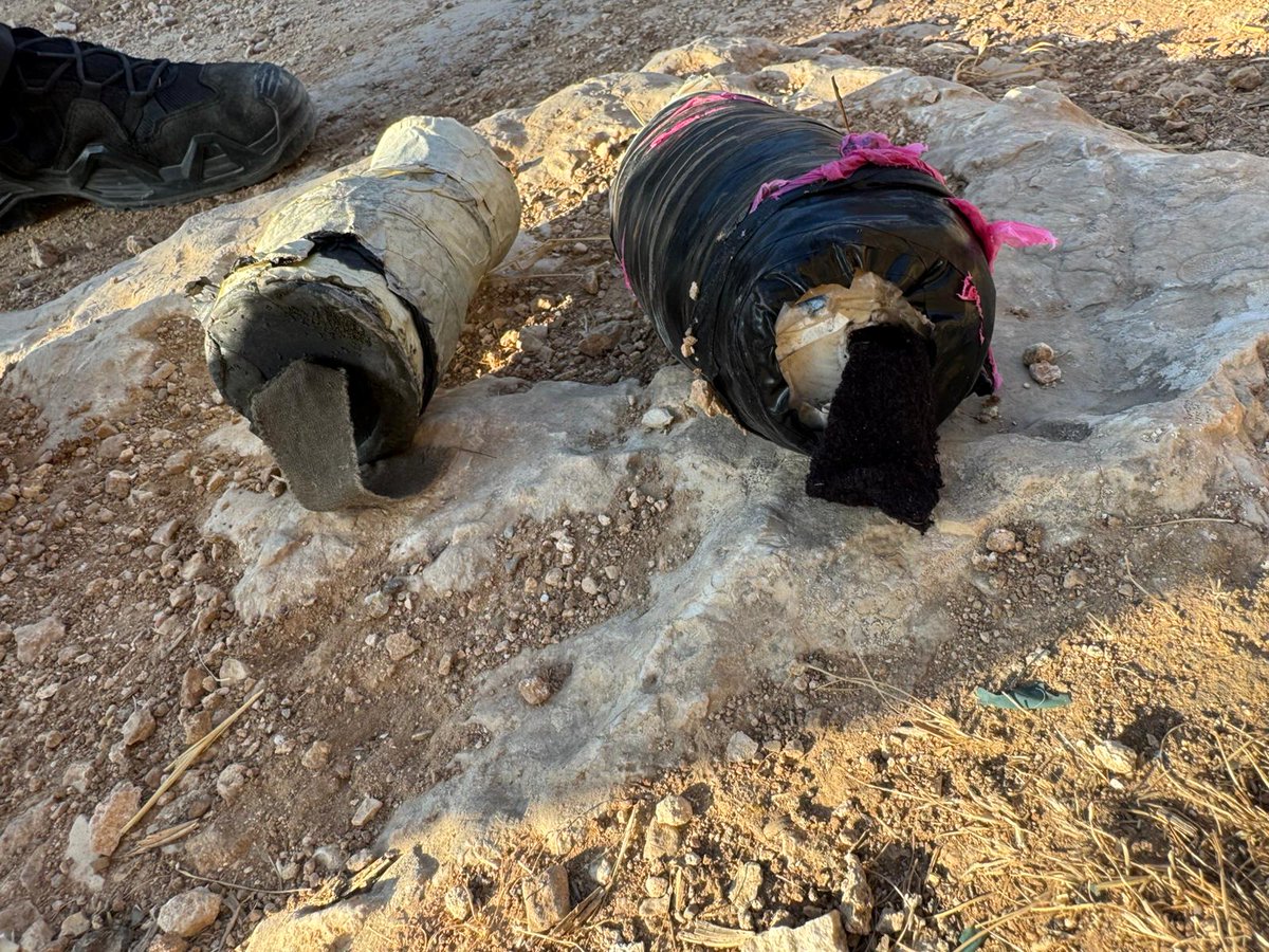 israelpolice's tweet image. Terror Attack Thwarted:
During a joint operation near Hebron, police forces from the Judea and Samaria District and Border Police successfully uncovered improvised explosive devices intended for use in terror attacks