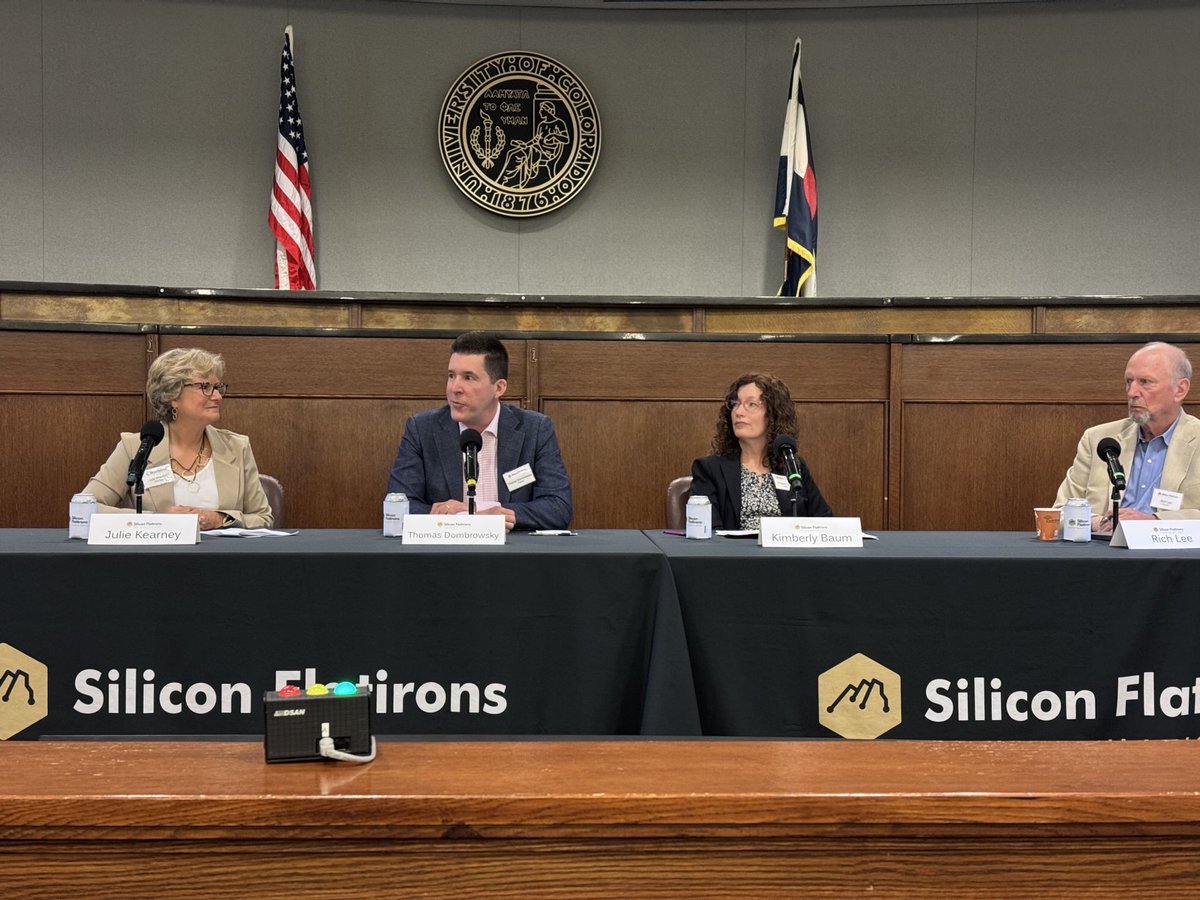 Resolving spectrum conflicts in space at #SiliconFlatirons in Boulder today.