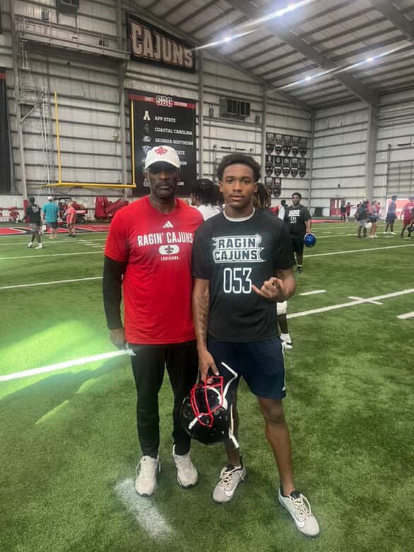 Marzellushunter (@marzellushunter) on Twitter photo Got a great opportunity to compete <a href="/RaginCajunsFB/">Louisiana Ragin’ Cajuns® Football</a> camp. Thank you to all the coaches and staff, it was an amazing experience and I’m extremely grateful for the invite. <a href="/CoachMunoz13/">Jorge Munoz</a> <a href="/CoachGBarlow/">George Barlow Jr</a> <a href="/CoachSalgado/">Jim Salgado</a> <a href="/DHSFBRecruiting/">Dickinson H.S Football Recruiting</a> <a href="/DickinsonFB/">DHSGatorFB</a> Got a great opportunity to compete <a href="/RaginCajunsFB/">Louisiana Ragin’ Cajuns® Football</a> camp. Thank you to all the coaches and staff, it was an amazing experience and I’m extremely grateful for the invite. <a href="/CoachMunoz13/">Jorge Munoz</a> <a href="/CoachGBarlow/">George Barlow Jr</a> <a href="/CoachSalgado/">Jim Salgado</a> <a href="/DHSFBRecruiting/">Dickinson H.S Football Recruiting</a> <a href="/DickinsonFB/">DHSGatorFB</a>