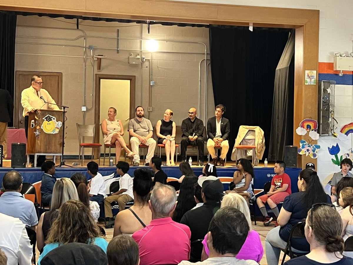 j_maloney's tweet image. Congratulations to the Grade 5 grads of 2025! 🎓
Thanks to George R. Gauld for the invite—what a joy to celebrate your wonderful students.
Each grad mentioned their friends within their happiest memory. A testament to the caring environment the staff have inspired.