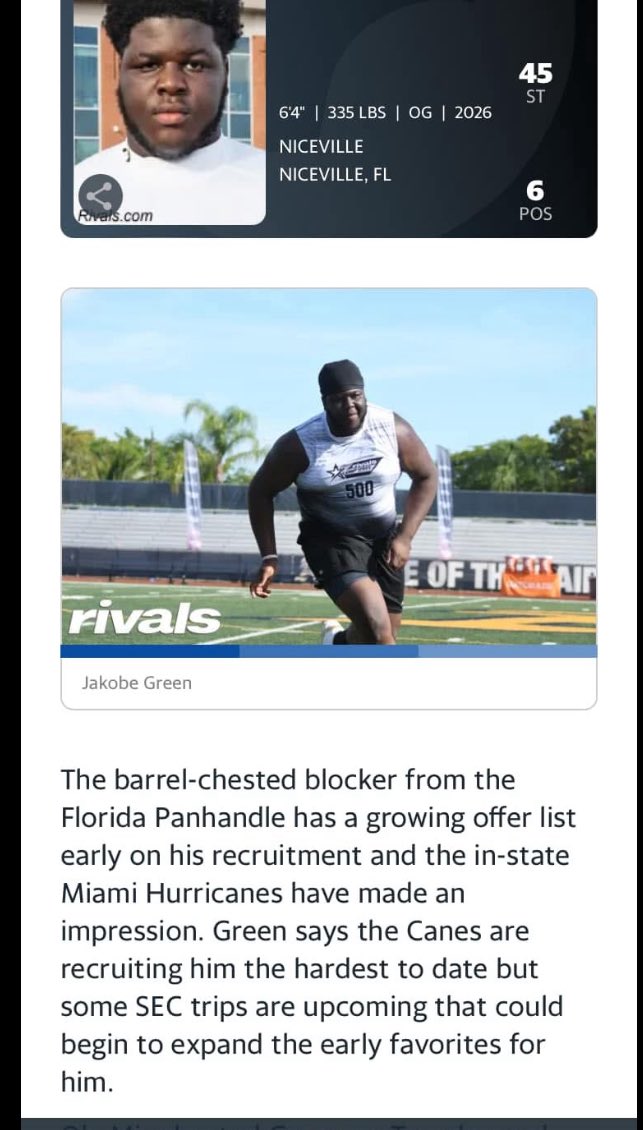 rondriquezgreen's tweet photo. @Teemo4Sho @CentralNorvell @Bigshoww_70 Naw it ain’t cap really should be 5star!  He was a 4 star and the 6th player at that position at one point! How he dropped is a mystery to us all!! U see the film. Freshman all American and 3 time OL All state 1st team! Fr soph and jr season! https://t.co/uxtP7XCwOk