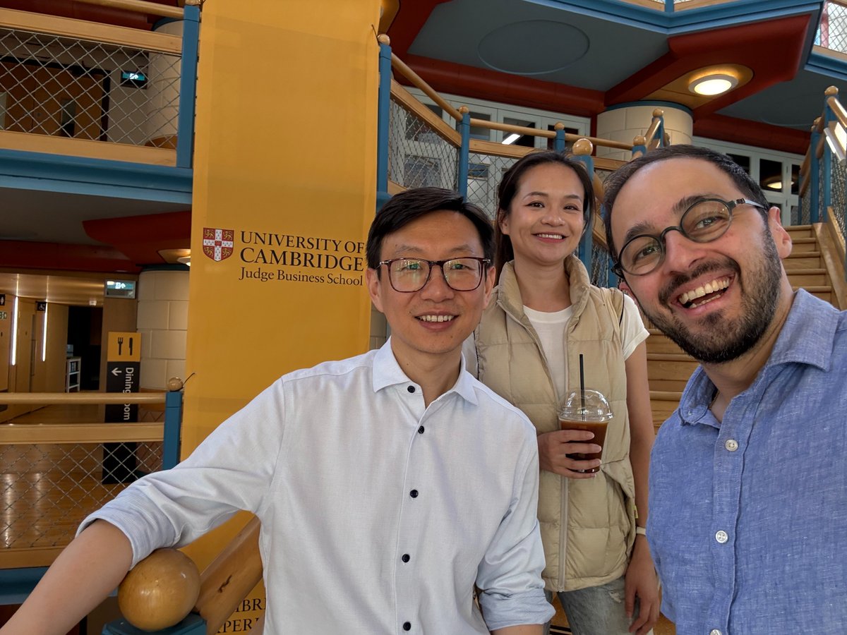 Kamiar Mohaddes (@kamiarmohaddes) on Twitter photo Great to catch up with Hong Su (Automotive & #AI Director <a href="/alibaba_cloud/">Alibaba Cloud</a>) discussing Jin Yong's books (I'm going to read 倚天屠龍記 now) as well as various activities <a href="/CambridgeJBS/">Cambridge Judge</a> & <a href="/KingsELab/">King’s Entrepreneurship Lab</a>, including #SPARK the newest pathway to materialise ideas into action in just 4 weeks. Great to catch up with Hong Su (Automotive & #AI Director <a href="/alibaba_cloud/">Alibaba Cloud</a>) discussing Jin Yong's books (I'm going to read 倚天屠龍記 now) as well as various activities <a href="/CambridgeJBS/">Cambridge Judge</a> & <a href="/KingsELab/">King’s Entrepreneurship Lab</a>, including #SPARK the newest pathway to materialise ideas into action in just 4 weeks.
