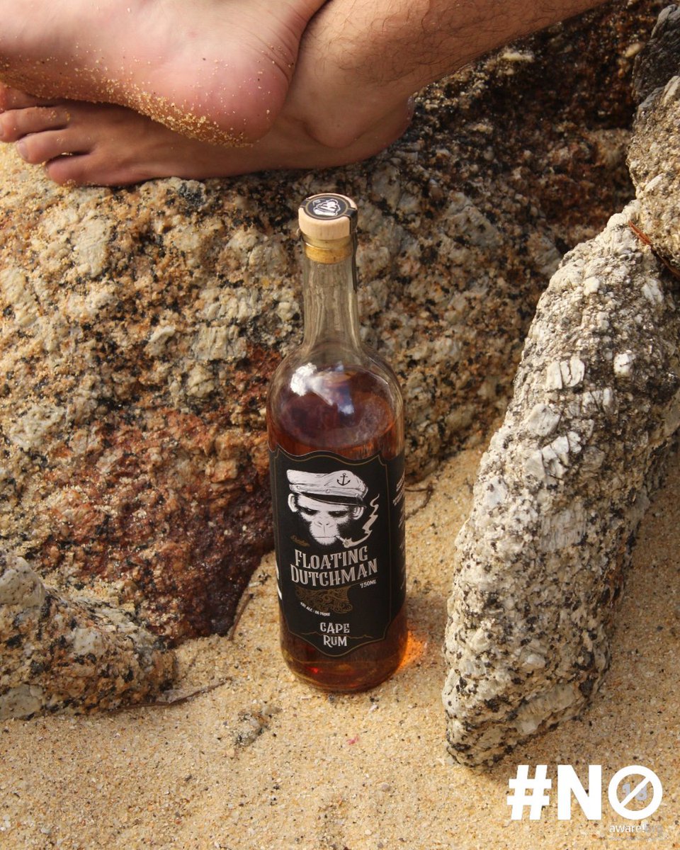 FloatinDutchman's tweet photo. When in doubt, take a deep breath and get your bottle of rum out 🥂 https://t.co/7kaAPb2KUZ