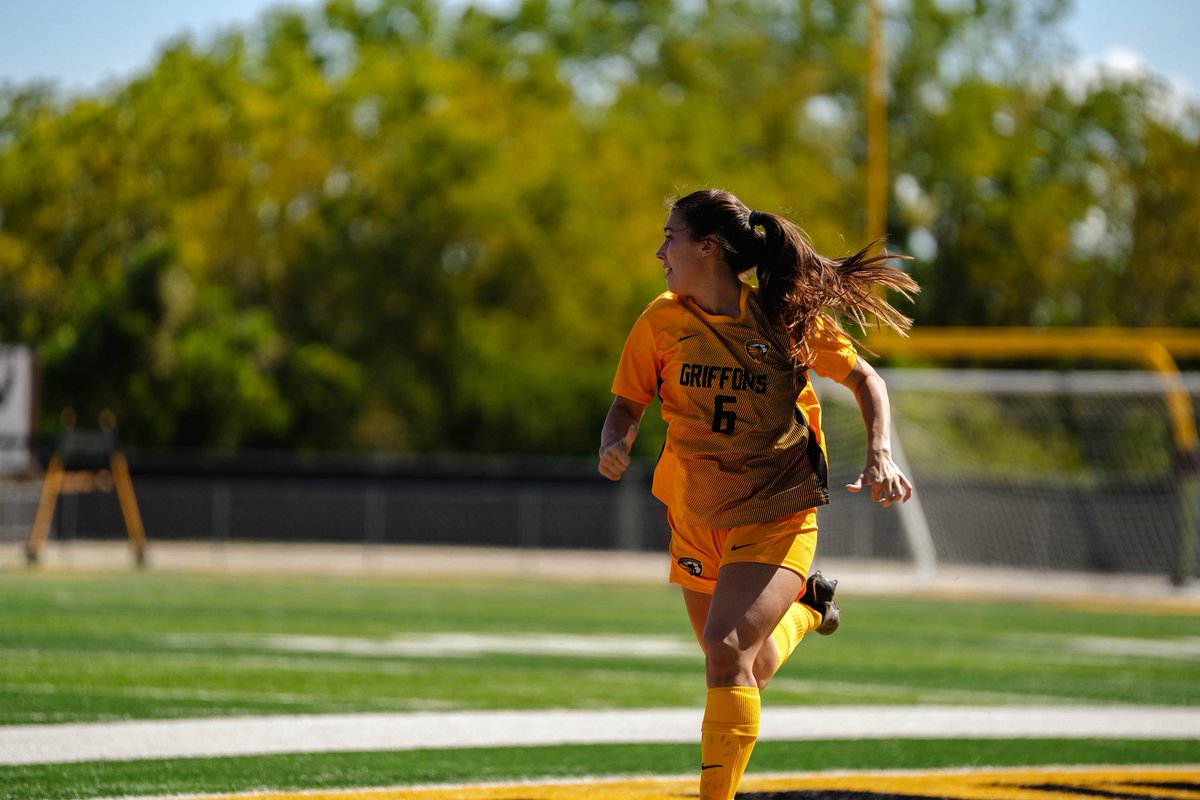 GriffonSoccer's tweet photo. Counting down the days till we’re back in Spratt!!! https://t.co/ZrV6YxAQt3