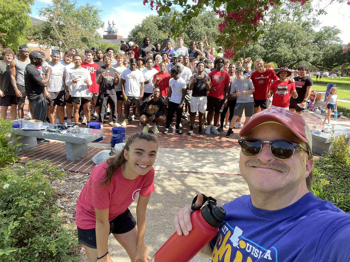 It was a great morning for the <a href="/NichollsState/">Nicholls State University</a> &amp; #KeepNichollsBeautiful Summer Day of Service! Thanks to all of the volunteers who helped make the event a huge success! Special shoutout to <a href="/Nicholls_FB/">Nicholls Football 🏈</a> who came in full force! We appreciate y’all! GEAUX COLONELS! <a href="/KeepLABeautiful/">Keep Louisiana Beautiful</a>
