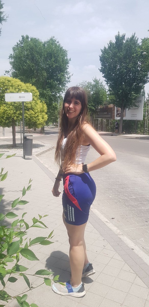 Por cierto y suerte a ti te importa lo que me sucede😻