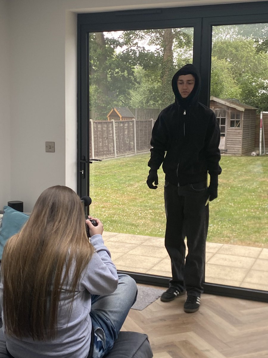 MushyPeaProductions tweet media