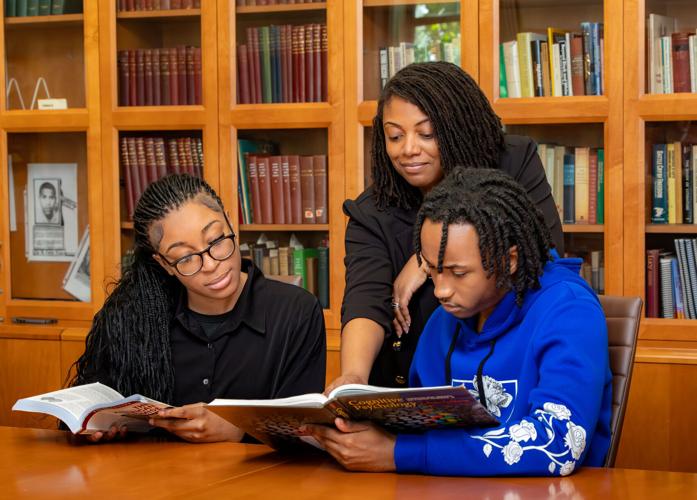 Harris-Stowe's Dual Enrollment program helps guide local high school students through the collegiate experience. Read more here bit.ly/3ZOpuoW.