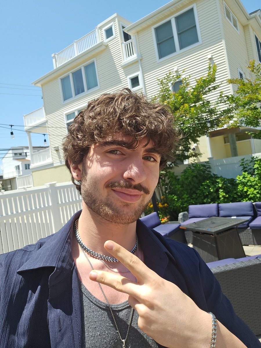 BobBox999's tweet image. Hot day on vacation = great day for the waterpark!