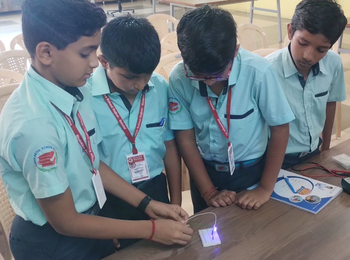 IPLab_Rajkot's tweet photo. At K.G. Dholakiya School, #Rajkot—#future #innovators are in the making!
The #ATL_Lab, developed by @InfoGujcost, is empowering #students to #think, #build, & #solve.
Students were introduced to @IPLab_Rajkot to understand how to #protect and #nurture their #novel #ideas. https://t.co/OMnLRygH4C