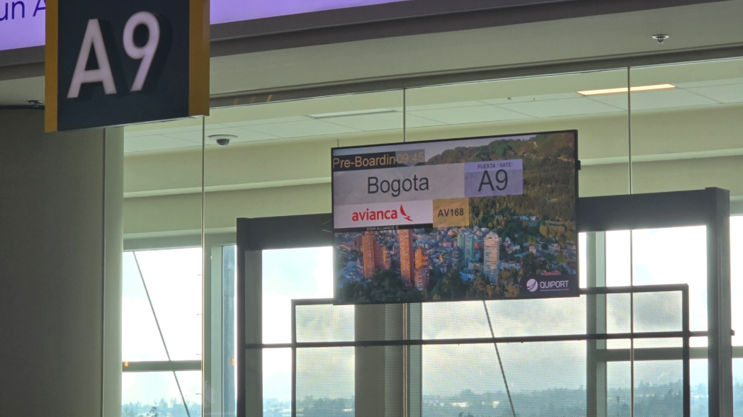 n_larenas's tweet photo. Viajando a #Bogotá con @avianca para participar en una nueva edición de Wings of Change #WOCA organizado por @IATA https://t.co/qqHDNREvTc