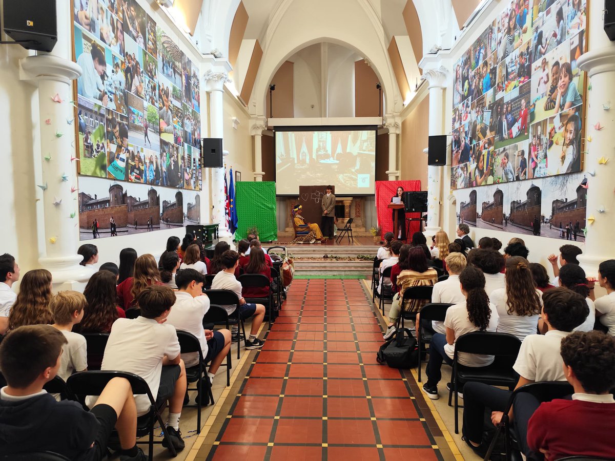 Instituto Español Vicente Cañada Blanch (@canada_blanch) on Twitter photo Nuestros alumnos y alumnas de 2°ESO han representado hoy la obra "Love conquers everything" <a href="/consejeriauk/">Consejería de Educación Reino Unido e Irlanda</a> <a href="/AccEducativaExt/">Acción Educativa Exterior</a> Nuestros alumnos y alumnas de 2°ESO han representado hoy la obra "Love conquers everything" <a href="/consejeriauk/">Consejería de Educación Reino Unido e Irlanda</a> <a href="/AccEducativaExt/">Acción Educativa Exterior</a>