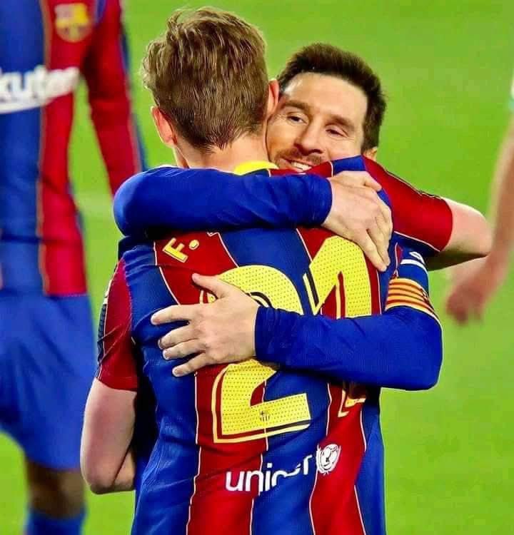 FrenckDJg21's tweet image. Happy birthday to the greatest of All time . 🐐