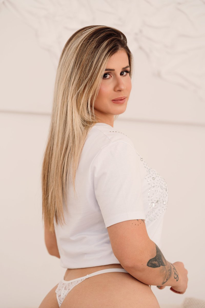 Aline Novak tweet media