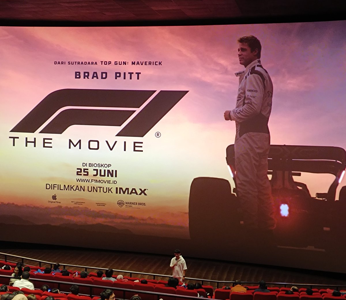 MUAAANTEEEEEPPPPPP 😭🔥😭🔥😭

Film apik yang memang didesain untuk memaksimalkan seluruh fitur IMAX, a great ride from start to finish! 

Treatmentnya sangat anime olahraga, ga perlu ngerti olahraganya, the film will keep you on the edge of your seat!!!!