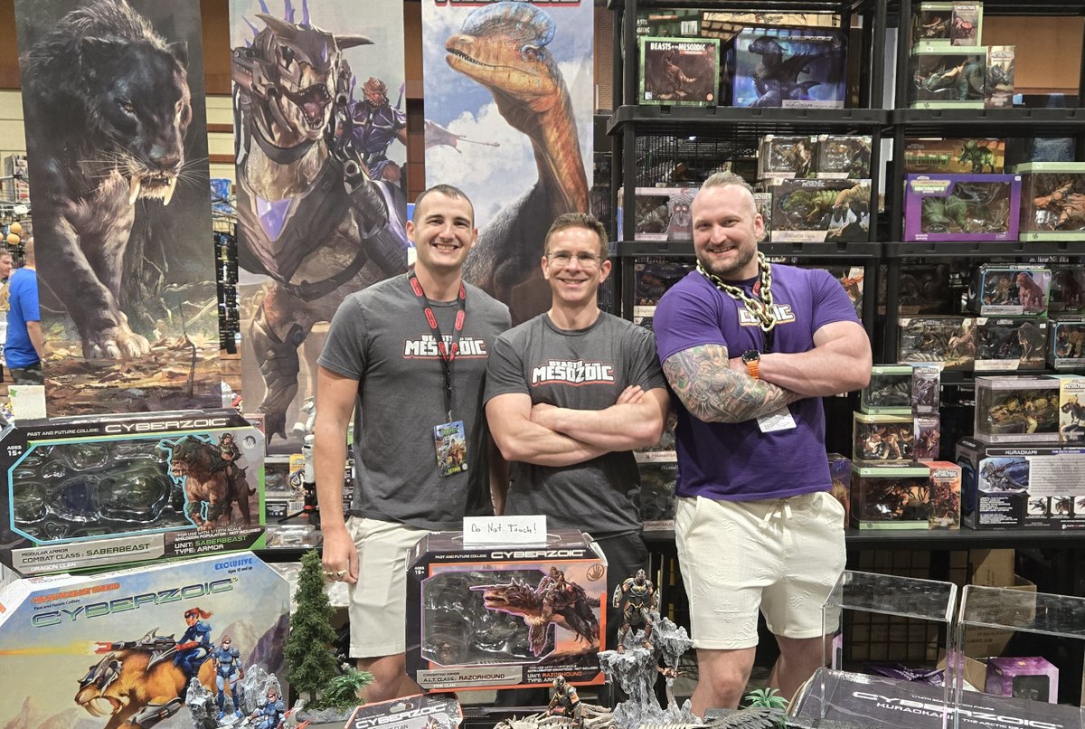 Beast_SculptKit's tweet image. We had a amazing time this past weekend at @JoefestToyComic toy show in Augusta, GA- our best show two years running! Thank you all who came out to visit with us! For the full set of photos, go to: facebook.com/BeastSculptKit…